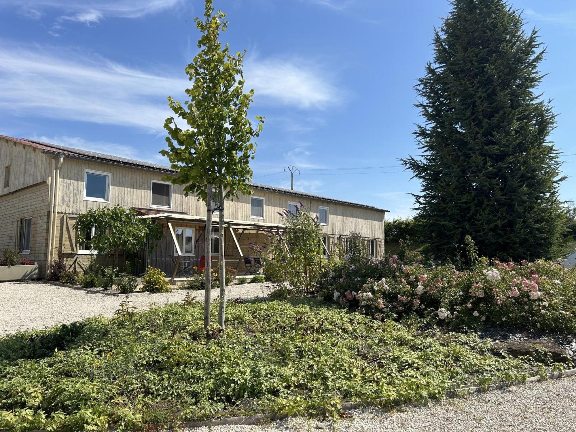Happy Cernay-les-Reims Exterior foto